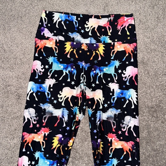 🦄Cute rainbow athleisure unicorn TiHo yoga leggings one size (0-12)🦄 - Picture 2 of 5